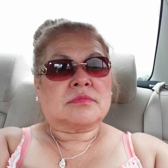 Meet your Posher, Veronica - Picture 1 of 1